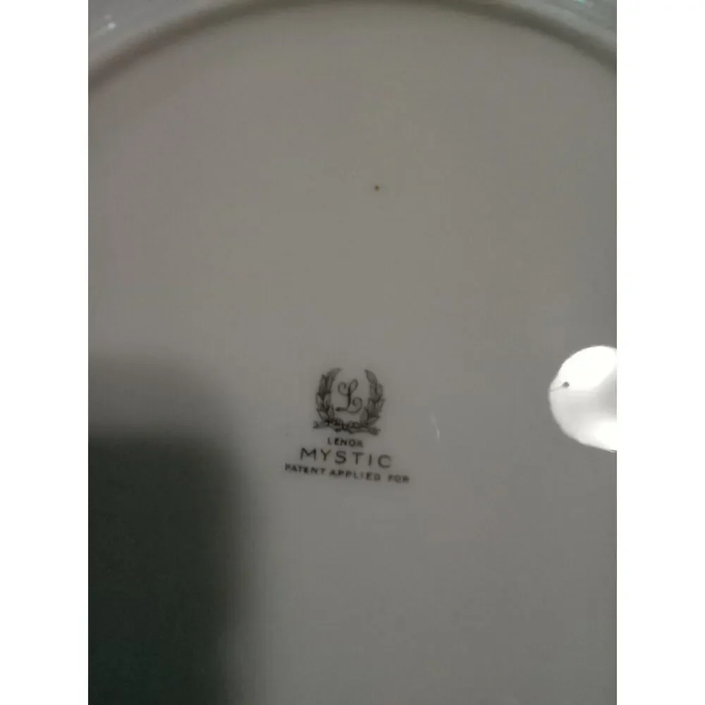 Lenox Fine China Mystic Pattern 10 1/2 Inch Dinner Plate